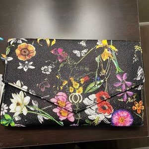 Minicci Floral Clutch